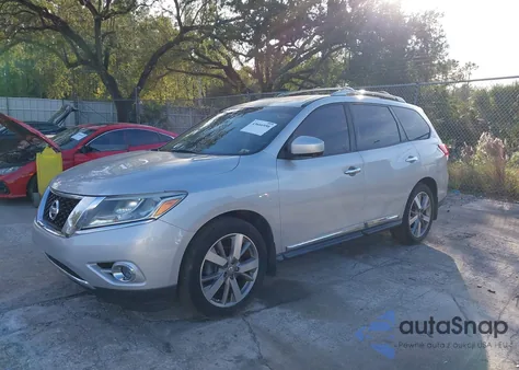 2015 Nissan Pathfinder Platinum z USA, uszkodzony, nr VIN 5N1AR2MN2FC612280